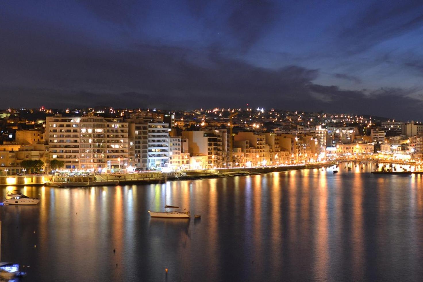 Sliema 2Br Great Location With Terrace Apartment Exterior photo