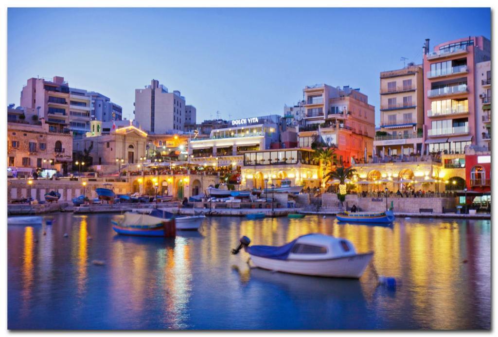 Sliema 2Br Great Location With Terrace Apartment Exterior photo