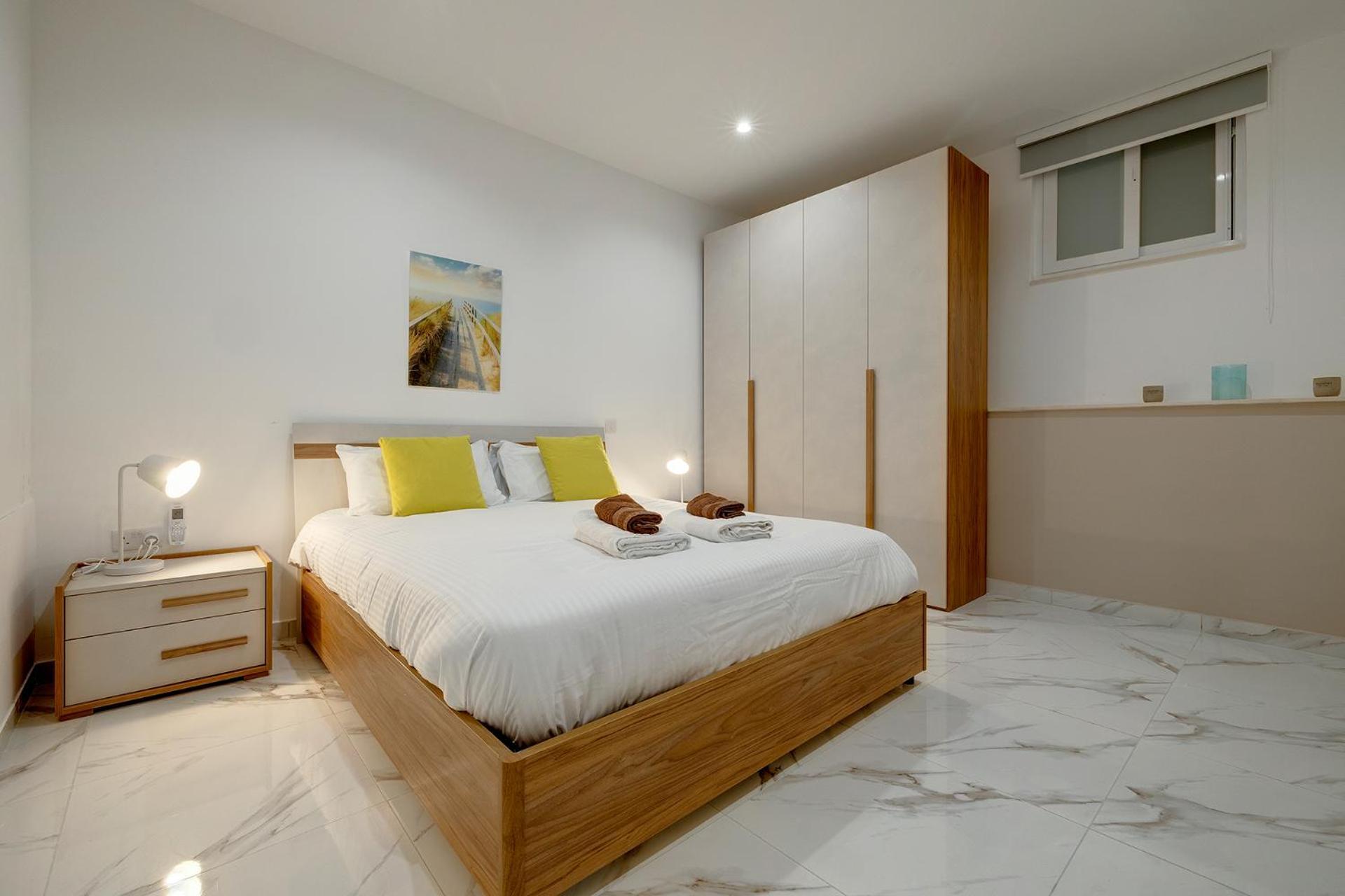 Sliema 2Br Great Location With Terrace Apartment Exterior photo