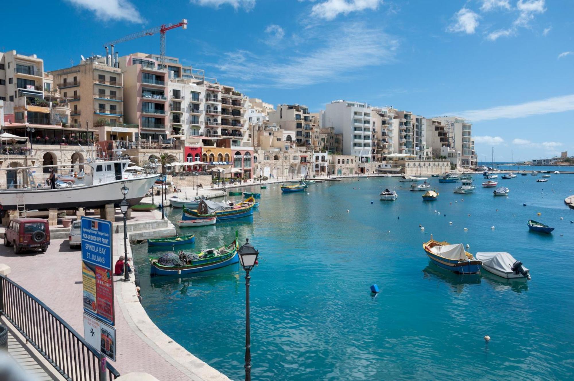 Sliema 2Br Great Location With Terrace Apartment Exterior photo