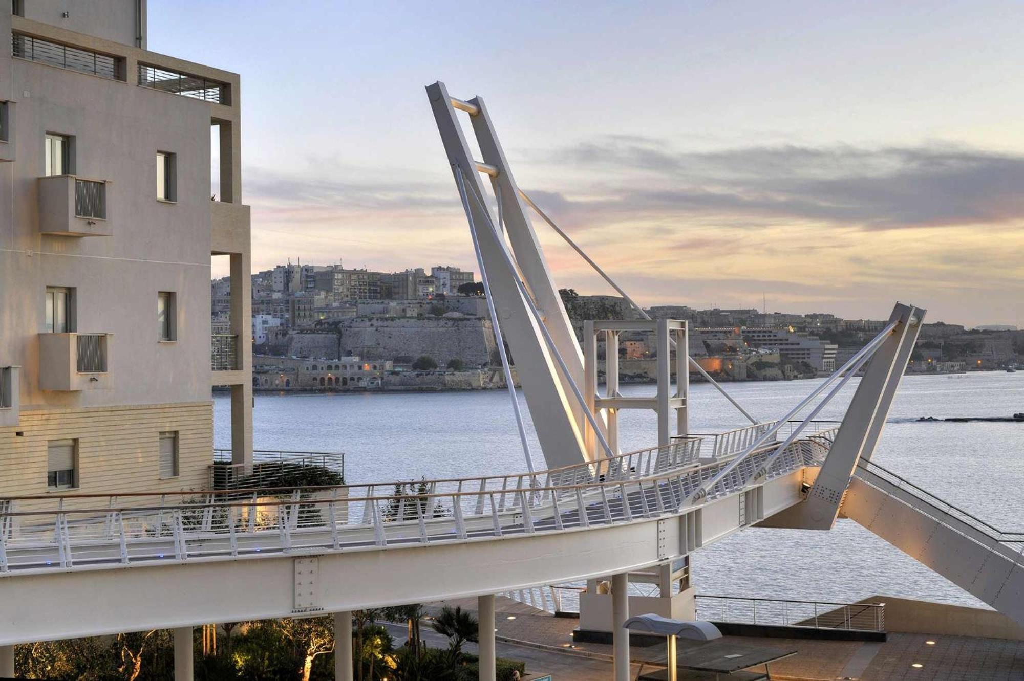 Sliema 2Br Great Location With Terrace Apartment Exterior photo